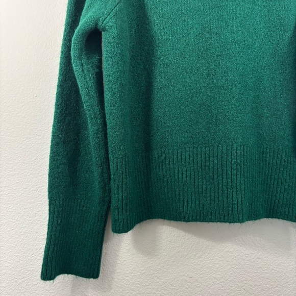 Zara Green Turtleneck Sweater with Ribbed Details Sm Academia Pullover Fall - Picture 6 of 12